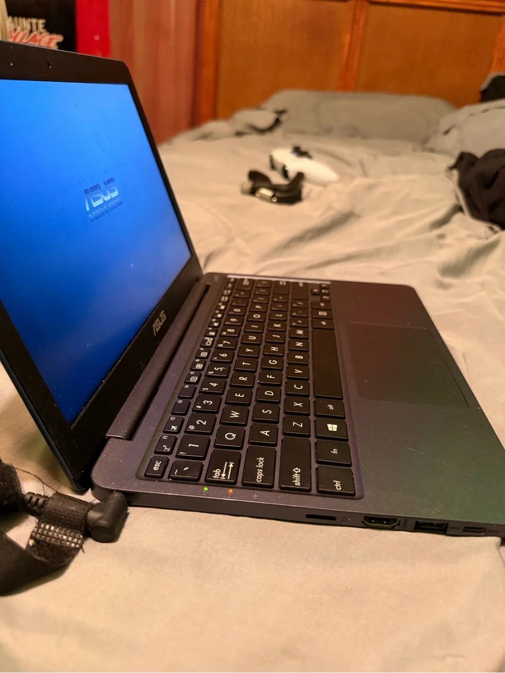 ASUS Black and Silver 11.6